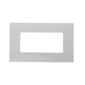 Placca Matix 4 Posti Silver T09 Tecnopol - Finitura Spazzolata Elegante e Robusta per Installazioni Elettriche di Qualità